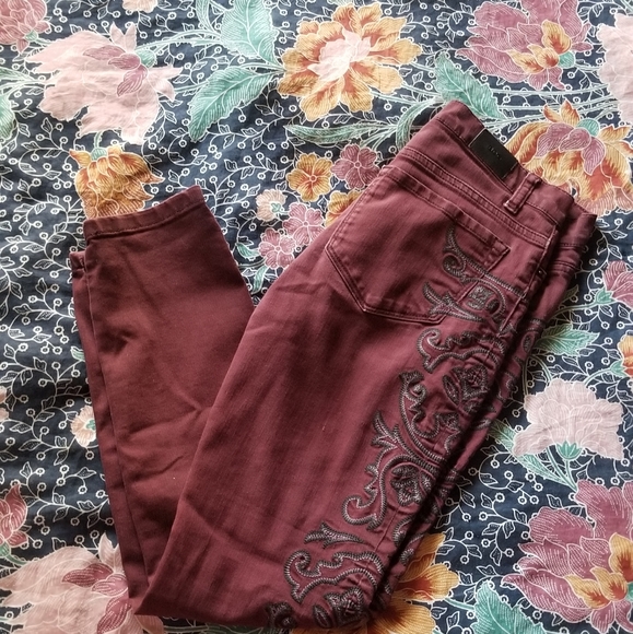 Urban Outfitters Denim - Unique cowgirl jeans